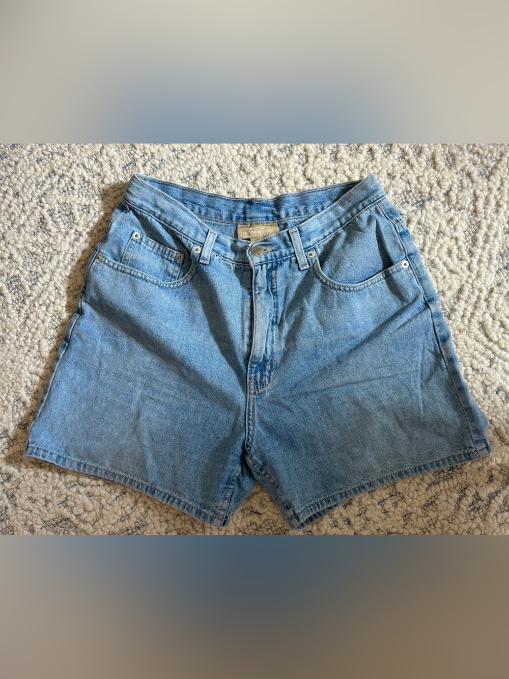 Vintage Mom Cotton Ginny Jean  shorts . Jorts are back . Size 8